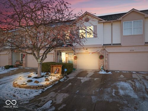 35-8006 Windham Lake Way, Indianapolis, IN, 46214-1447 | Card Image