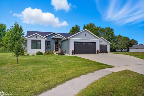 701 Highland Ct, Washington, IA, 52353-9611 | Card Image