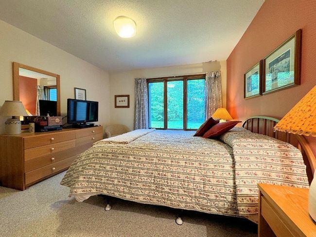 4F - 34 Sugar Brook Rd, Condo with 3 bedrooms, 3 bathrooms and null parking in Peru VT | Image 17