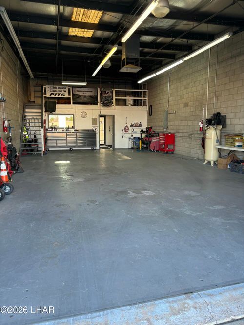 16-1600 W Acoma Blvd W, Lake Havasu City, AZ, 86403 | Card Image