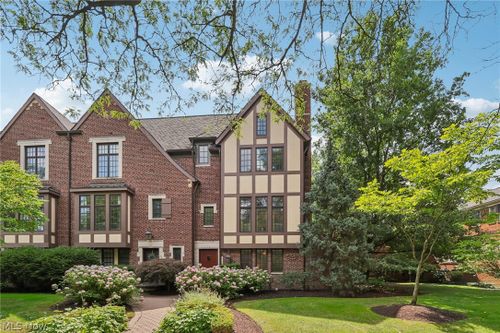14-13900 South Park, Shaker Heights, OH, 44120 | Card Image