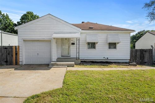 9517 Lydell Dr, Affton, MO, 63123-5420 | Card Image