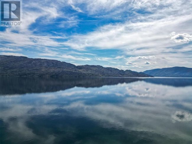 11 - 3701 Beach Ave, Home with 2 bedrooms, 2 bathrooms and 1 parking in Peachland BC | Image 6