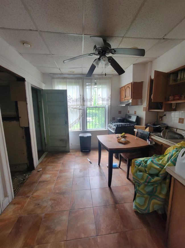 25 Dwight St, Home with 0 bedrooms, 2 bathrooms and null parking in Jersey City NJ | Image 32
