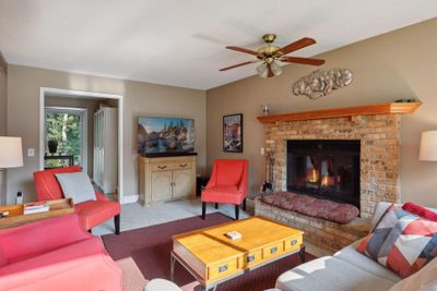 3Family room.jpg | Image 3