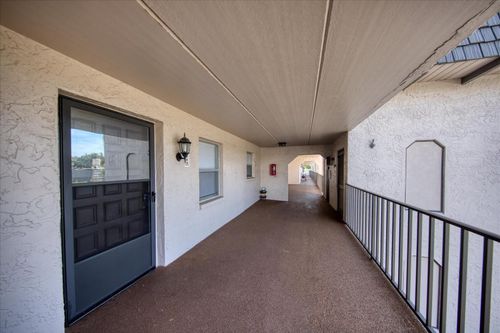 712-712 Cordova Grn, Largo, FL, 33777-2253 | Card Image