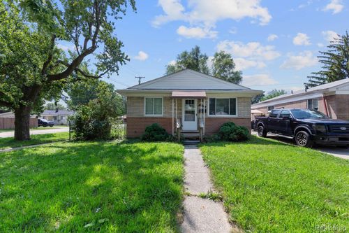 19630 Webster St, Clinton Township, MI, 48035-4831 | Card Image