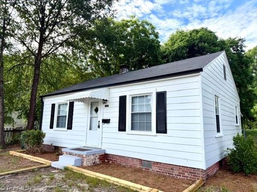 1107 Alden St, Burlington, NC, 27217-6019 | Card Image