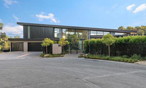 20 Pine Ct, Burlingame, CA, 94010 | Card Image