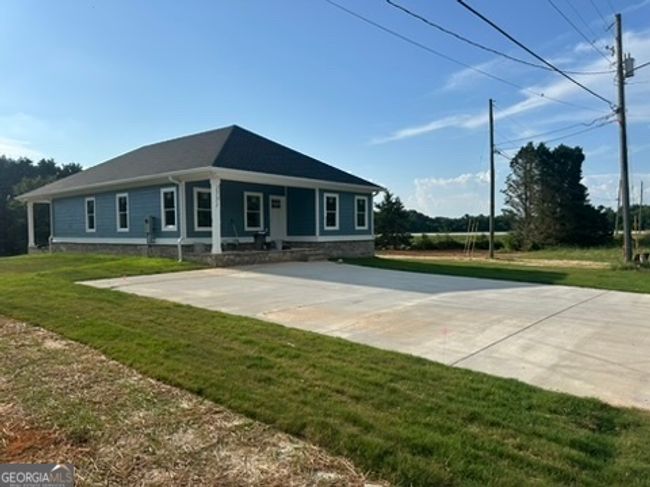 0 Paoli St, House other with 3 bedrooms, 2 bathrooms and 4 parking in Comer GA | Image 6