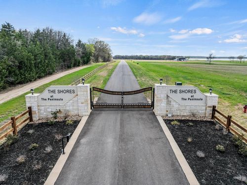 381 Lakewood Ln, Honey Grove, TX, 75446 | Card Image