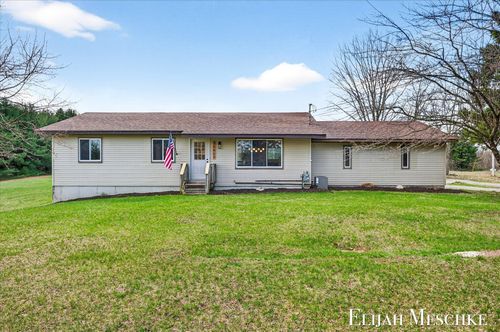 10809 Morgan Mills Rd Ne, Greenville, MI, 48838-8321 | Card Image