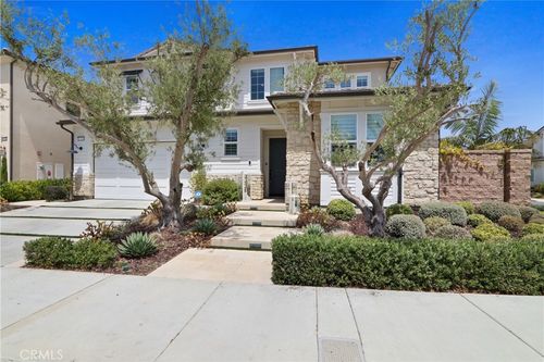 17382 Burrows Ln, Huntington Beach, CA, 92649-4583 | Card Image