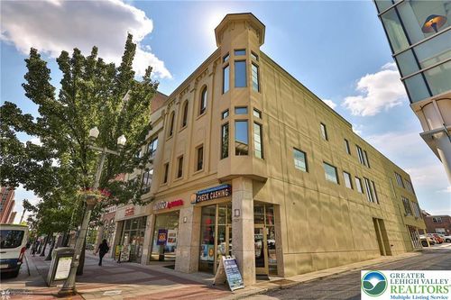 304-822 W Hamilton St, Allentown, PA, 18101-2451 | Card Image