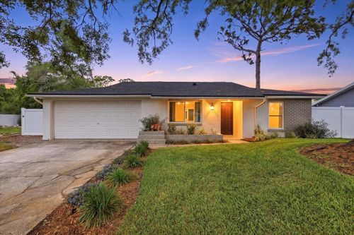 12021 107th Ct, Largo, FL, 33778-3551 | Card Image