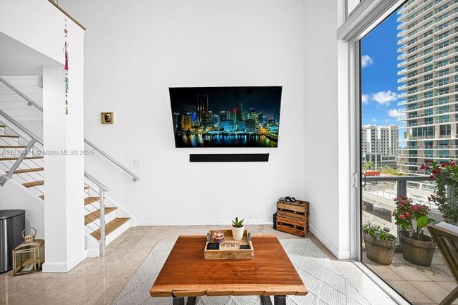 APT-806 - 1050 Brickell Ave, Condo with 1 bedrooms, 2 bathrooms and null parking in Miami FL | Image 5