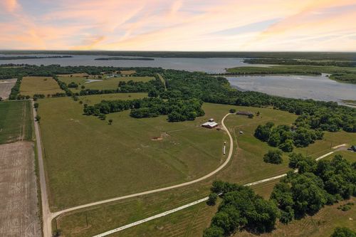 346 County Road 0090, Powell, TX, 75153 | Card Image