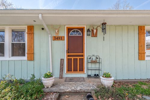 1481 Winesap Rd, Madison Heights, VA, 24572-6139 | Card Image