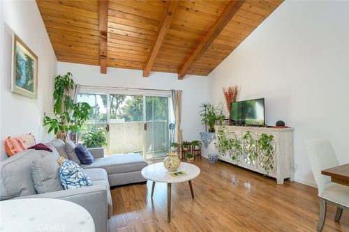 unit-367-20134 Leadwell St, Winnetka, CA, 91306-4929 | Card Image