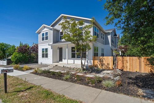 109 Paul Wittke Drive, Healdsburg, CA, 95448 | Card Image