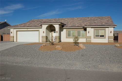 4920 Honey Locust Dr, Pahrump, NV, 89061-7242 | Card Image