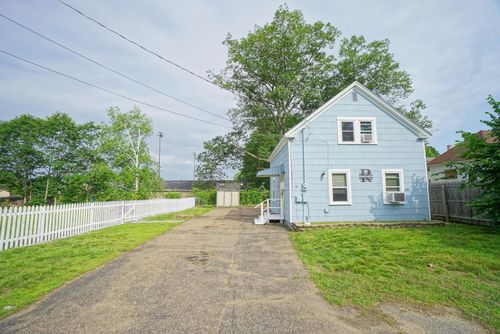 13 Lindsay Ct, Laconia, NH, 03246-3659 | Card Image