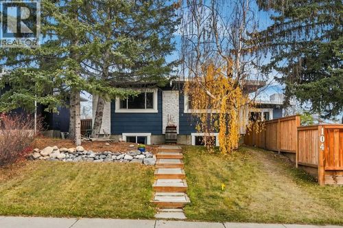 104 Cantree Place Sw, Calgary, AB, T2W2K2 | Card Image