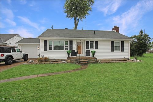 517 Linwood Court, Port Clinton, OH, 43452 | Card Image