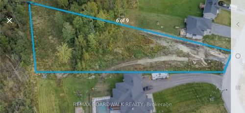 282 Roxanne St, Clarence Creek, ON, K0A1N0 | Card Image