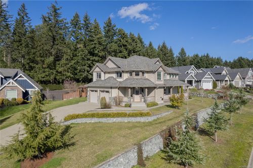 885 Pratt Rd, Mill Bay, BC, V8H1H6 | Card Image