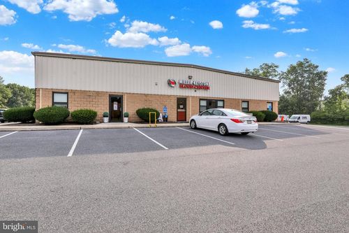 9200 Leiszs Bridge Rd, Reading, PA, 19605 | Card Image
