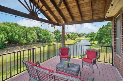 2904 Waterford Dr, Irving, TX, 75063-3192 | Card Image