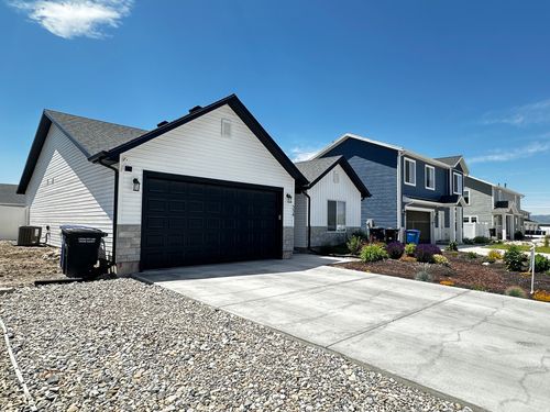 534 W 1150 N, Logan, UT, 84341-8005 | Card Image