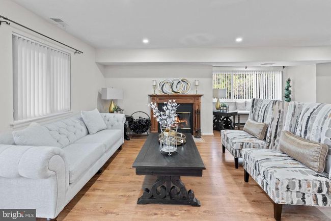 8101-E - 8101 Greenspring Way, Condo with 3 bedrooms, 3 bathrooms and null parking in OWINGS MILLS MD | Image 6