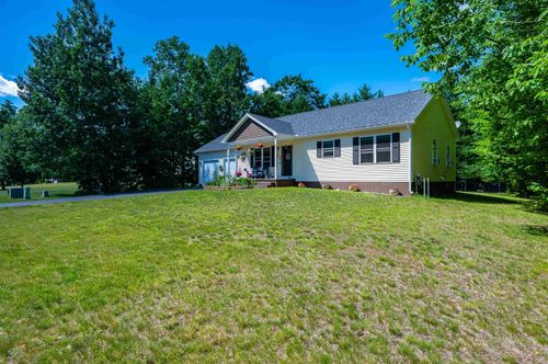 60 Anderson Ln, Rochester, NH, 03867-2459 | Card Image