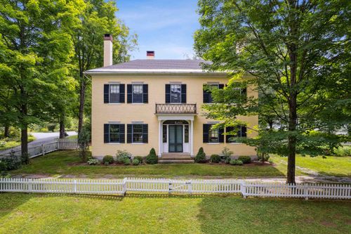 588 Nh Route 10, Orford, NH, 03777-4128 | Card Image