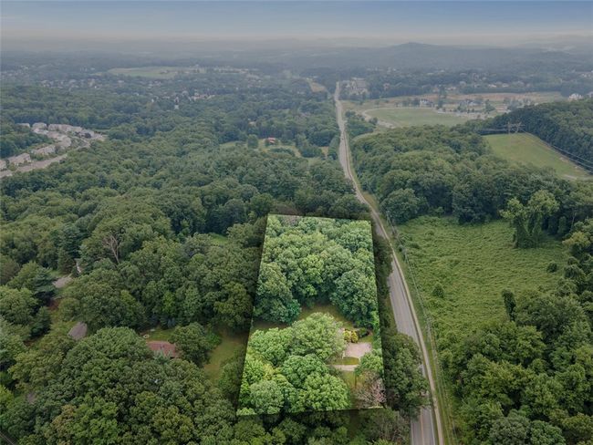 1082 N Boundary Rd, House other with 3 bedrooms, 1 bathrooms and 3 parking in Cranberry Twp PA | Image 21