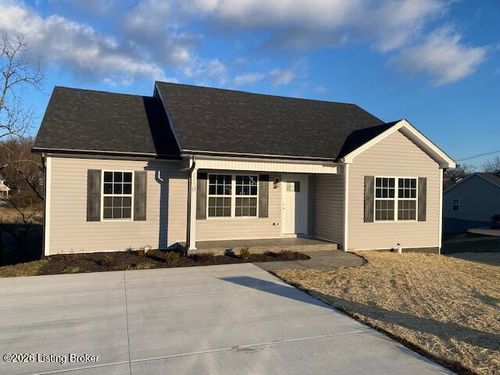 110 Distillery Ct, Bardstown, KY, 40004-8104 | Card Image