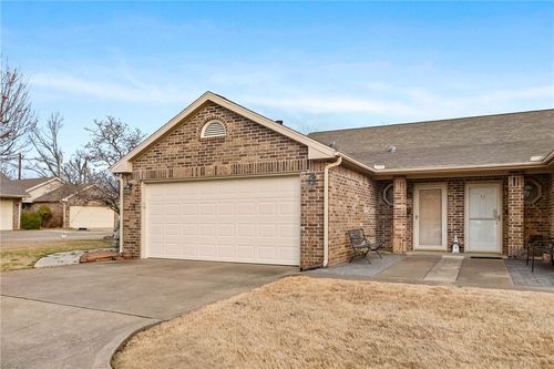 1020 W Cypress St, Rogers, AR, 72756-4228 | Card Image