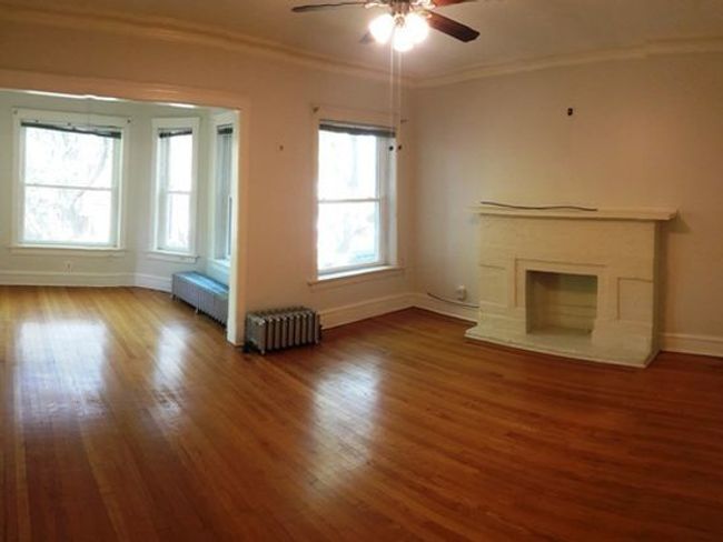 2 - 6649 Ashland Ave, Condo with 3 bedrooms, 2 bathrooms and null parking in Chicago IL | Image 12