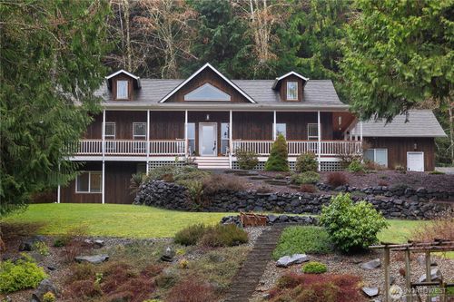 80 E Sea Breeze Ln, Shelton, WA, 98584-9473 | Card Image