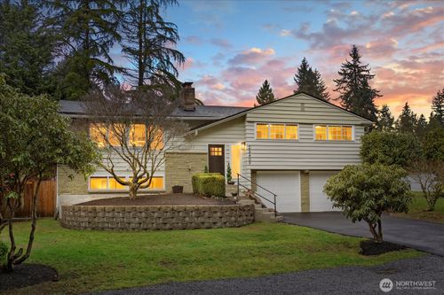 23409 94th Pl W, Edmonds, WA, 98020-5612 | Card Image