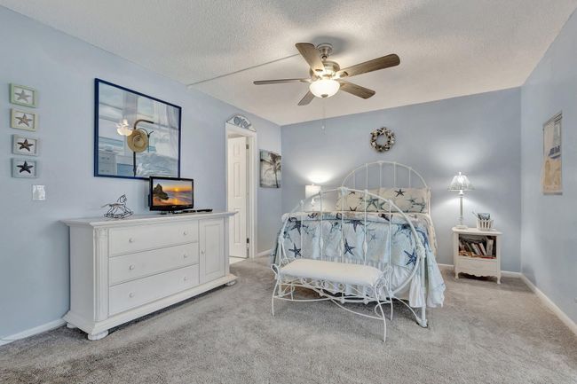 107 Sheffield E, Condo with 1 bedrooms, 2 bathrooms and null parking in West Palm Beach FL | Image 13