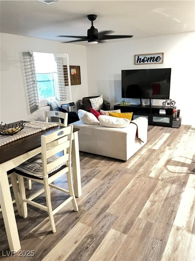 5197 Silica Chalk Ave, Townhouse with 3 bedrooms, 2 bathrooms and null parking in Las Vegas NV | Image 17