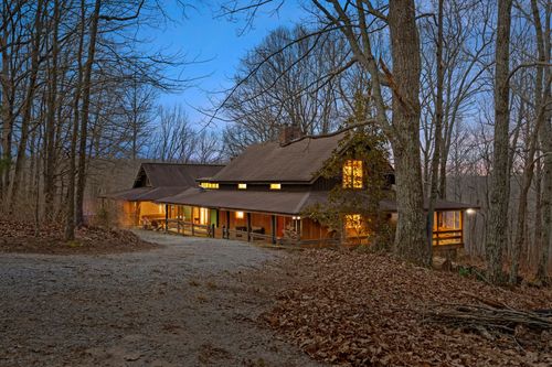 5215 Backbone Ridge Rd, Franklin, TN, 37064-9418 | Card Image