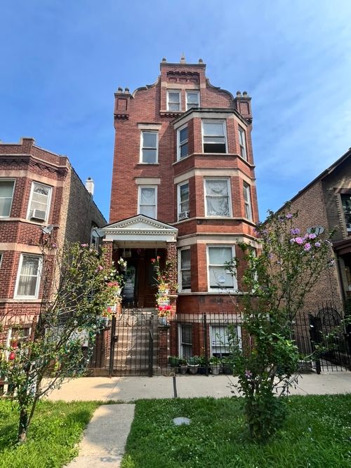 2r-2636 W 23rd St, Chicago, IL, 60608-3715 | Card Image