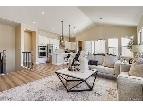 2011 Grayside Cir, Castle Rock, CO, 80109-8042 | Card Image