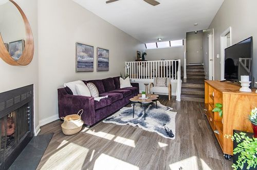 3472 Weymoor Pl, Vancouver, BC, V5S4G5 | Card Image