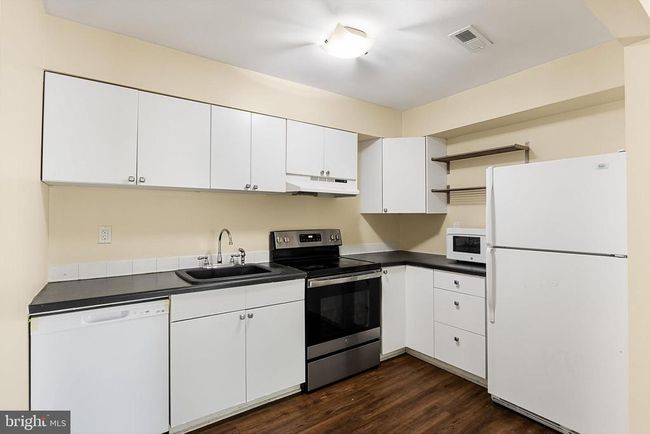 APT-4M7 - 275 Green St, Condo with 2 bedrooms, 1 bathrooms and null parking in BEVERLY NJ | Image 14