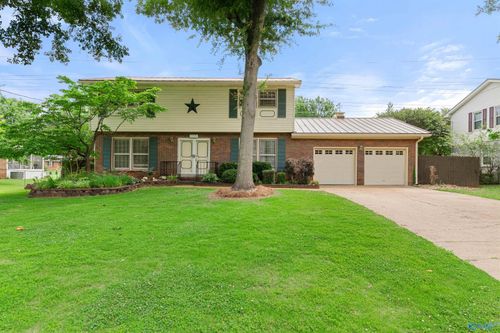 11203 Maplecrest Dr Se, Huntsville, AL, 35803-1515 | Card Image